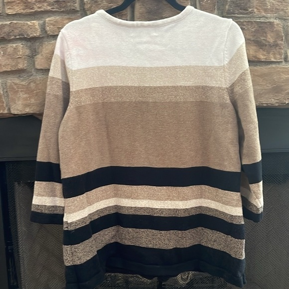 Karen Scott tan, cream and black striped sweater with gold zipper detail. OX - Picture 2 of 9